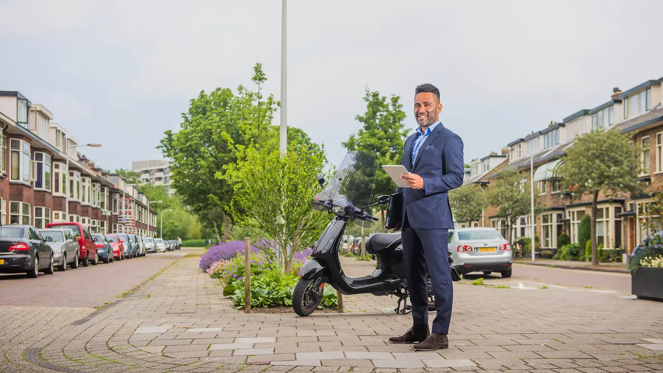 Makelaar Cesar van Vliet