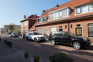 Ten Katestraat 27, LEIDEN