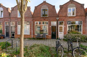 Julianastraat 30, Leiden