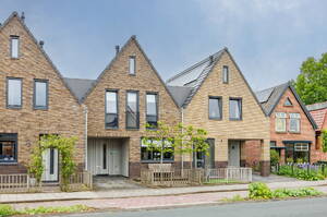 Hoge Rijndijk 46, Zoeterwoude