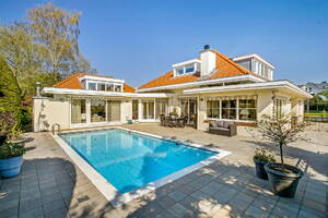 Veursestraatweg 122, LEIDSCHENDAM