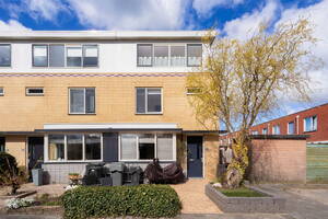 Diaconessenstraat 18, LEIDEN