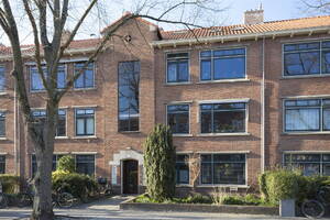 Burggravenlaan 47, LEIDEN