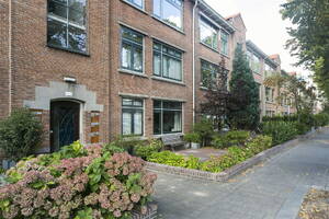 Burggravenlaan 115, LEIDEN