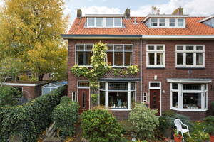 Van de Sande Bakhuyzenlaan 1, LEIDEN