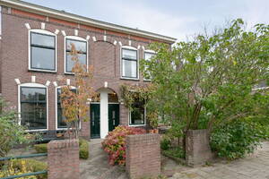 Hoge Rijndijk 228, LEIDEN