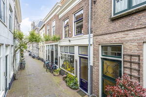 Groenesteeg 13, Leiden