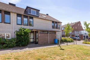 Tussenhaven 6, DEN HOORN