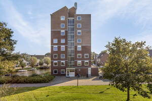 Ank van der Moerstraat 26, Leiden