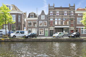 Oude Vest 219, LEIDEN