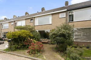 Servatiusstraat 8, Zoeterwoude