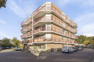 Pluimgras 30, Leiden