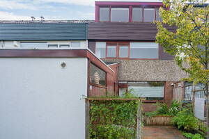 Cameliadal 13, Leiden