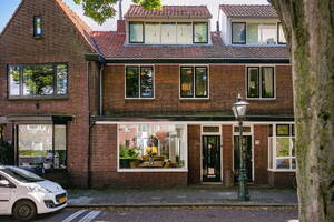 Eikenlaan 2, Leiderdorp