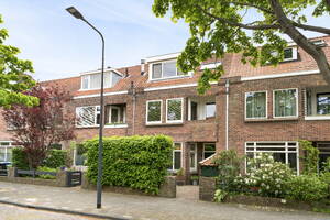 Lijsterstraat 30, Leiden