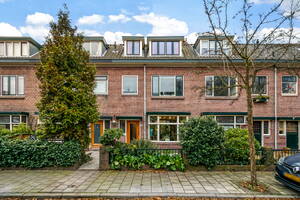 Pieter de la Courtstraat 107, Leiden