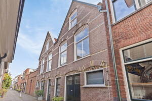 Nieuwebrugsteeg 14, Leiden