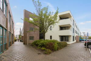 Theda Mansholtstraat 10, Leiden