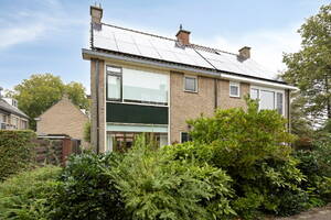 Bernhardstraat 10, Zoeterwoude