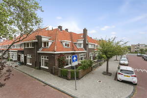 Madoerastraat 1, LEIDEN