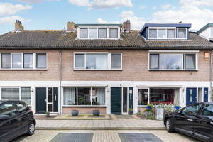 van Swietenstraat 19, Zoeterwoude