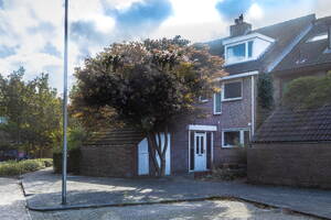 Korenbloemkamp 7, Leiderdorp