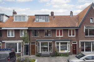 Van der Waalsstraat 28, Leiden