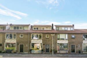 Burgemeester Brugplein 12, Leiderdorp