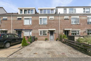 Johan Frisostraat 25, Zoeterwoude