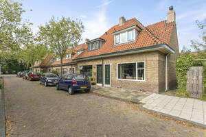 Leeuwkenstraat 1, Leiden