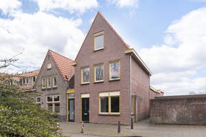 Kastanjekade 19A + B, Leiden