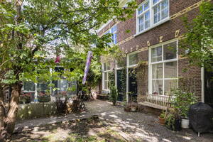 Vollebregtshof 1, Leiden