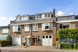 Burgemeester Meijboomstraat 21, Rijnsburg