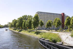 Van Vollenhovenplein 102, LEIDEN