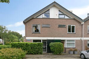 Ligusterbes 7, LEIDEN