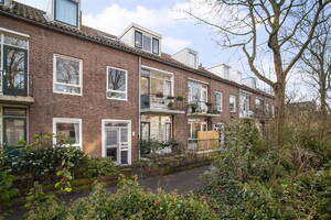 Roomburgerlaan 19, LEIDEN