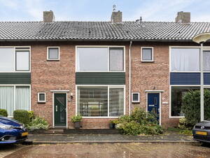 Anna van Saksenstraat 18, Leiderdorp